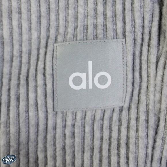 Alo Yoga Women’s Heather Grey Muse Ribbed Sweatpant/Jogger - Picture 12 of 16